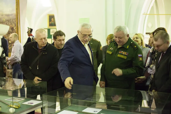 Открытие выставки "Русское именное оружие" в Артиллерийском музее