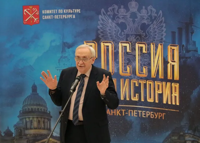 На выставке художника А.Богачева в Санкт-Петербурге